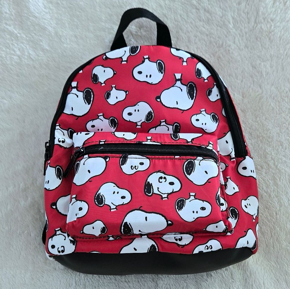 ✨️HP✨️ Peanuts🥜 Snoopy🐶 Mini Backpack🎒 - NWT